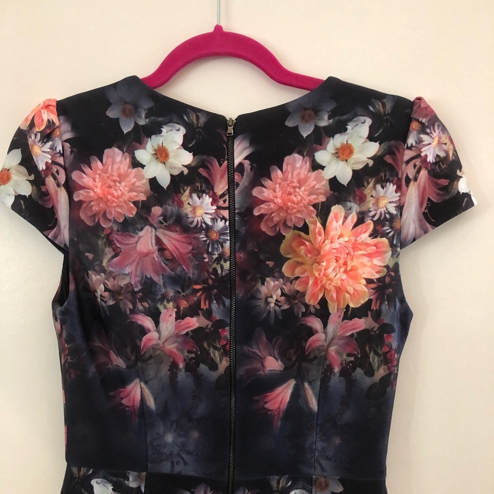 Betsy Johnson Floral dress size 4